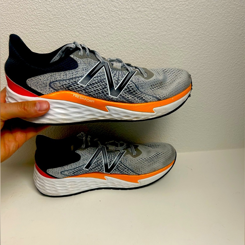 New Balance Fresh Foam Evare V1 Mens Running Shoes Size 10.5Gray Yellow MVARELL1